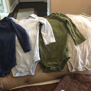 4 bodysuits